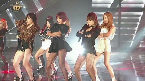 舞灵娜子丝袜广场舞,揭秘舞灵娜子丝袜广场舞的魅力