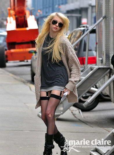 射短发丝袜熟女,时尚与魅力的完美融合